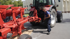 1710062