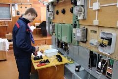 Электромонтер по ремонту и обслуживанию электрооборудования Электромонтер по ремонту и обслуживанию электрооборудования